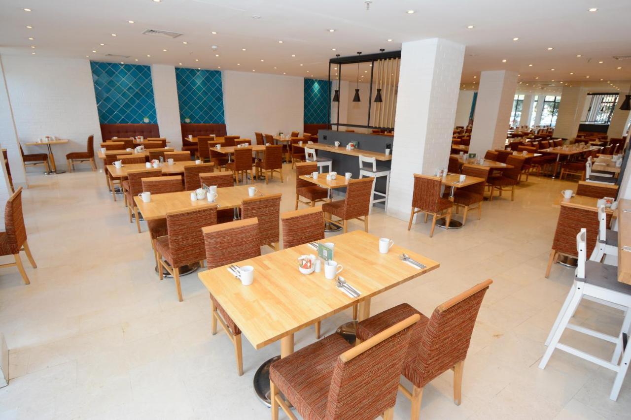 Holiday Inn Istanbul City By Ihg Exterior photo The restaurant