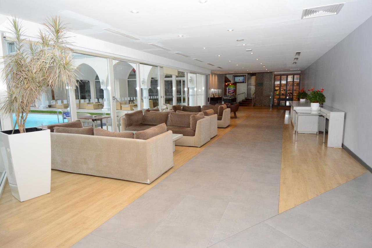 Holiday Inn Istanbul City By Ihg Exterior photo The lounge at the airport
